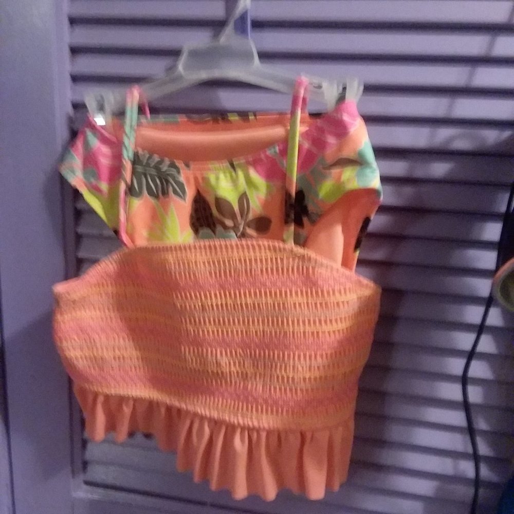 Girls size 14-16